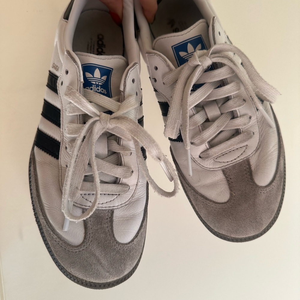 Adidas Sambas White and Black Sneaker - Picture 3 of 7